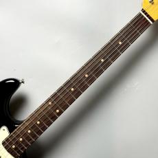 Fender FSR American Vintage II 1961 Stratocaster -Black-  V2603124【3.70kg】_4