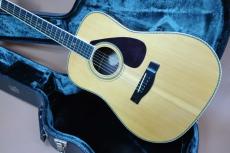 YAMAHA L-10 / Second owner・Original Gold TM-50G・Solid Ezo Spruce Top・Solid Jacaranda Side and Back・Ebony Fingerboard & Bridge・Small Pick-guard【With Yamaha Hard Case】1978年製_2