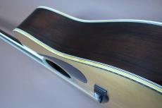 YAMAHA L-10 / Second owner・Original Gold TM-50G・Solid Ezo Spruce Top・Solid Jacaranda Side and Back・Ebony Fingerboard & Bridge・Small Pick-guard【With Yamaha Hard Case】1978年製_4