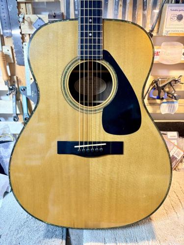 YAMAHA FG-403