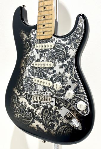 Fender Made in Japan Limited Stratocaster, Maple Fingerboard / Black Paisley