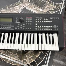YAMAHA MOXF6_3