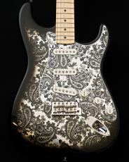 Fender Made in Japan Limited Stratocaster -Black Paisley-【限定復活】【3.55kg】【JD25019105】_3