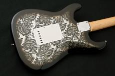 Fender Made in Japan Limited Stratocaster -Black Paisley-【限定復活】【3.55kg】【JD25019105】_9