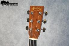 Martin HD-35 (2013) ヴィンテージにはないヘリンボーンの装飾とスキャロップブレーシングが特長のD-35です!_6