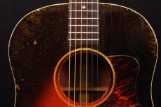 Gibson J-35_8