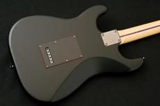 Fender Made in Japan Limited Hybrid II Stratocaster Noir【限定復活】_9