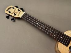 TODO MUSIC UTD-PEACE21 SopranoLongNeck_5