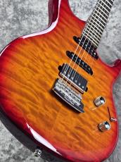 MUSIC MAN Luke III HSS 最終モデル 高スペック仕様 Quilted Maple Top  " Cherry Burst " 2020年製 USED_3