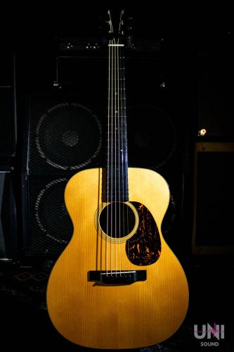 Martin 000-18 GoldenEra 1937 / 2008