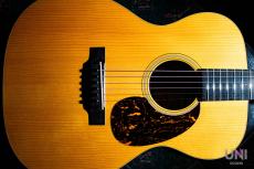 Martin 000-18 GoldenEra 1937 / 2008_2