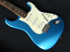 Fender Made in Japan Traditional 60s Stratocaster Lake Placid Blue 2022_3