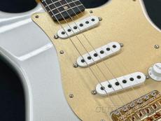 Fender Custom Shop Guitar Planet Exclusive 1962 Stratocaster Lush Closet Classic Gold Hardware -Inca Silver-_6