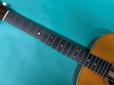 Martin 000-28_7