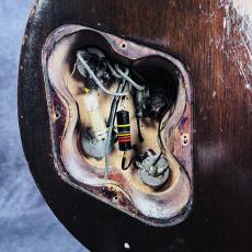 Gibson 1973 Les Paul Deluxe P-90_10