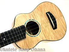 Purity Ukulele H-053] ハーフサイズ カッタウェイ カーリーメイプル_6