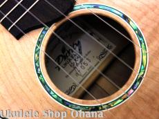 Purity Ukulele H-053] ハーフサイズ カッタウェイ カーリーメイプル_10