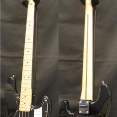 Fender Made in Japan Hybrid II Jazz Bass, Maple Fingerboard, Black_6