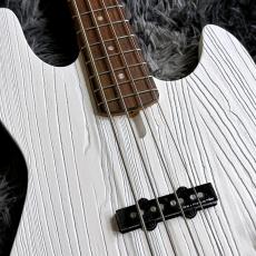 Sire Marcus Miller V6 4-String Antique White 【中古】【美品】_4