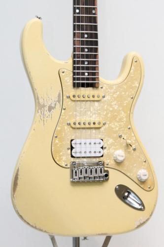 Shue Guitars New Classic S TM40 Olympic White