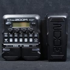 ZOOM G1X Four
