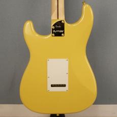 Fender Erino Yumiki Stratocaster Yellow Pearl_2