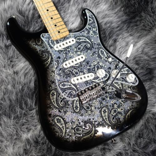 Fender Made in Japan Limited Stratocaster Black Paisley