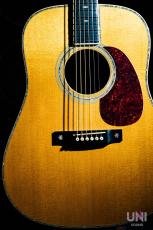 Martin D-42