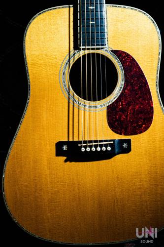 Martin D-42