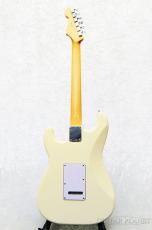 Fender Standard Stratocaster - Olympic White-【ICF25021996】【3.60kg】【全国送料当社負担】_4
