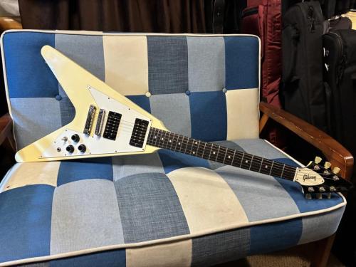 Gibson Flying V 67 Classic White