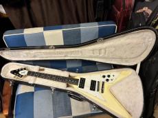 Gibson Flying V 67 Classic White_9