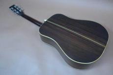 Cat's Eyes CE-800 / Mini flower pot Inlay・Solid Spruce Top・Solid Rosewood Back and Rosewood Side・Honduras Mahogany Neck・Ebony Fingerboard and Bridge・Slotted diamond Inlay・Herringbone・Tortoise Color Pick guard【Wi_6