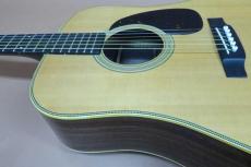 Cat's Eyes CE-800 / Mini flower pot Inlay・Solid Spruce Top・Solid Rosewood Back and Rosewood Side・Honduras Mahogany Neck・Ebony Fingerboard and Bridge・Slotted diamond Inlay・Herringbone・Tortoise Color Pick guard【Wi_13