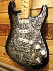 Fender Made in Japan Limited Stratocaster Black Paisley_4