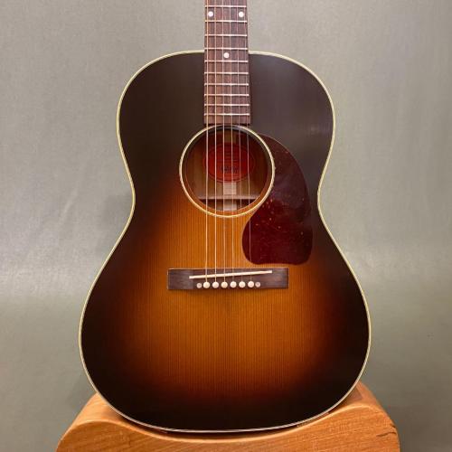Gibson 1942 Banner LG-2