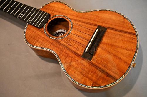 KIWAYA KPC-5K/E Concert【USED】