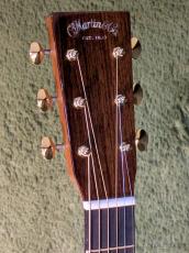 Martin 【実機動画あり】【当店限定特典付き】D-18Modern Deluxe #2817232【乾いたサウンドが心地良い個体】_5