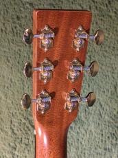 Martin 【実機動画あり】【当店限定特典付き】D-18Modern Deluxe #2817232【乾いたサウンドが心地良い個体】_6