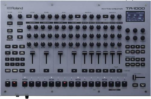 Roland TR-1000