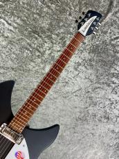 Rickenbacker 【秋の中古楽器セール!】Limited Model 330 -MatteBlack-【2018'USED】【限定カラー】_4