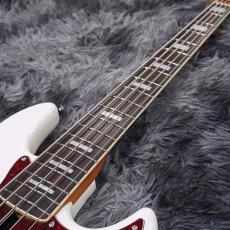 Sire Marcus Miller V7 New Gen 5-String Antique White_4