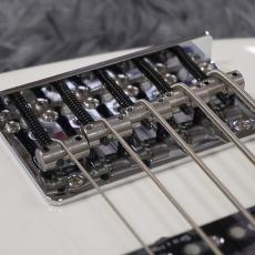 Sire Marcus Miller V7 New Gen 5-String Antique White_5