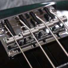 Sire Marcus Miller V7 New Gen 4-String Dark Forest_4