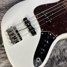 Fender Made in Japan Traditional 60s Jazz Bass Olympic White_3