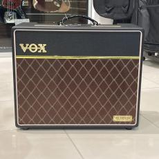VOX Hand Wired AC10HWR2 ギターコンボアンプ 【アウトレット特価品】