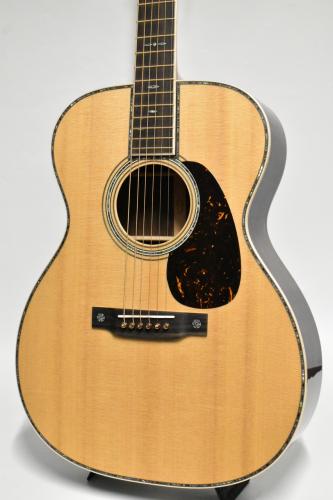 Martin 000-42 Modern Deluxe  #2968737【木目の詰まった上質スプルースTOP】
