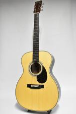 Martin OMJM  #2935125【木目の詰まった上質なスプルースTOP】_2