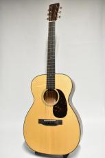 Martin 00-18  #2985115【個性的な木目のTOP】_2