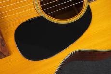 Martin 00-18_12